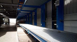 Cantilever racking